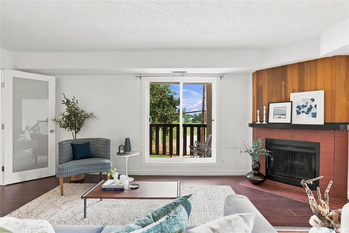 Property Photo: 425 115th Street E 426 SK S7N 2E5