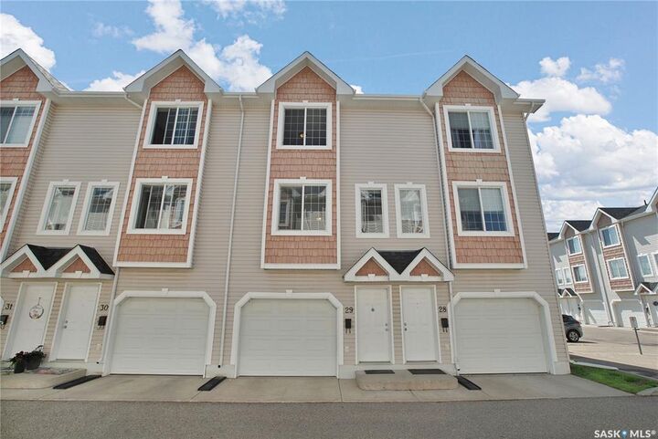 243 Herold Terrace 29 — photo 1