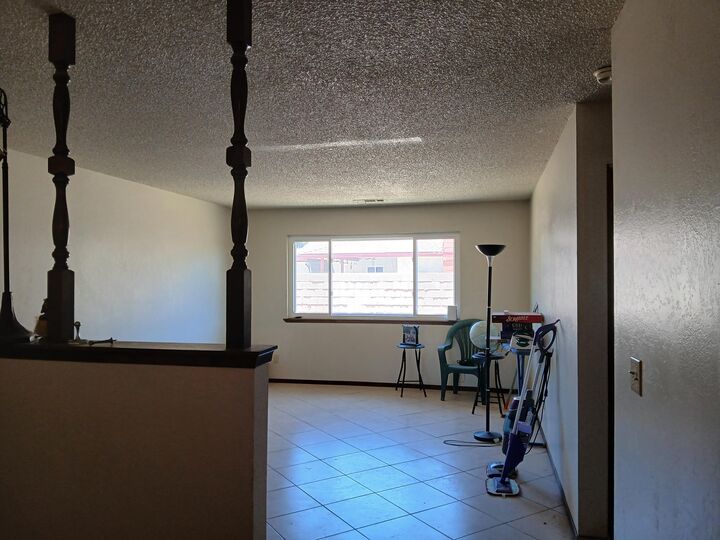 Property Photo:  1820 E Ash Avenue  CA 93274 