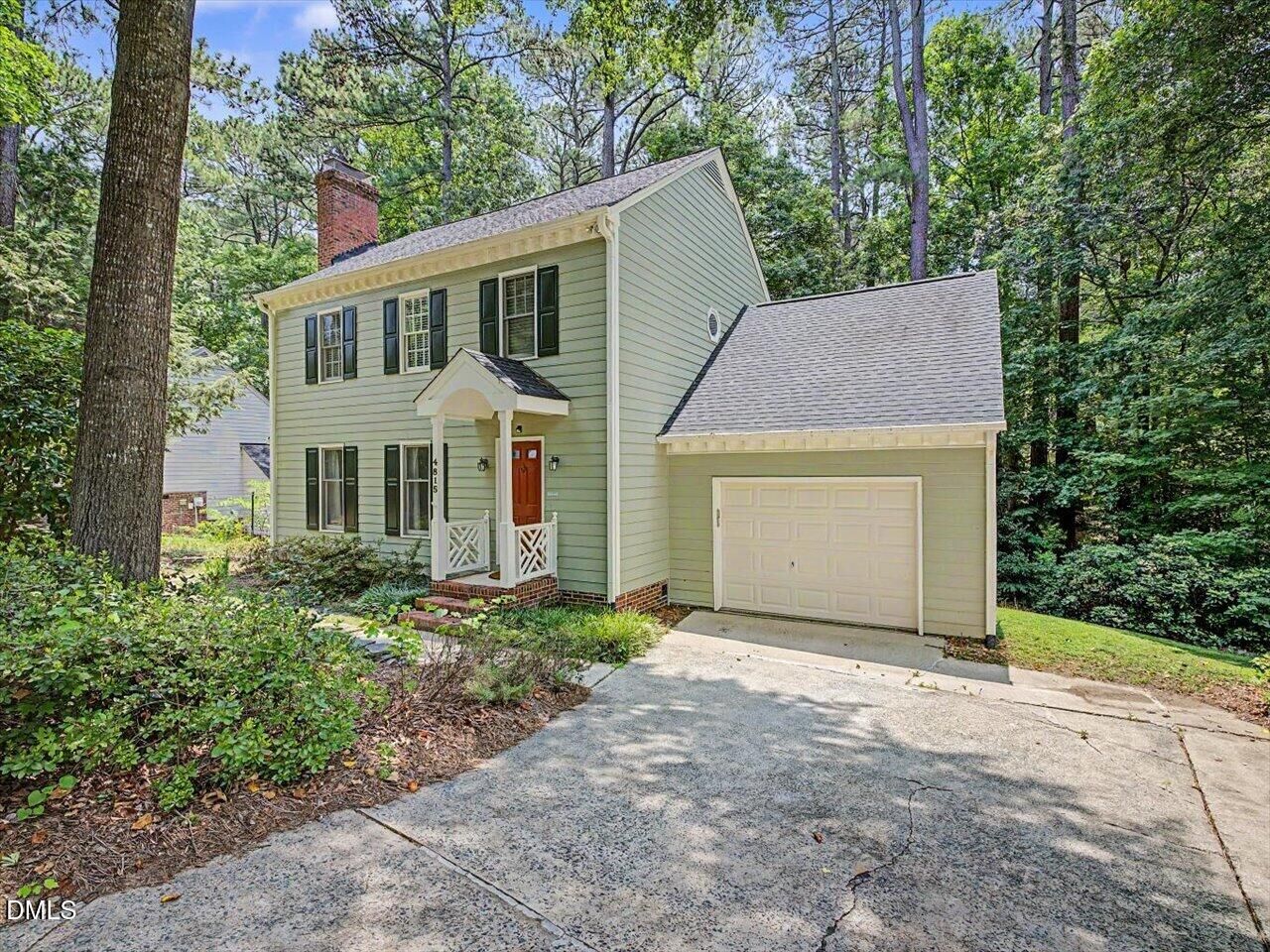 Property Photo: 4815 Fortunes Ridge Drive NC 27713