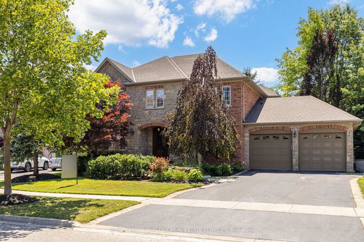4278 Clubview Drive — photo 1