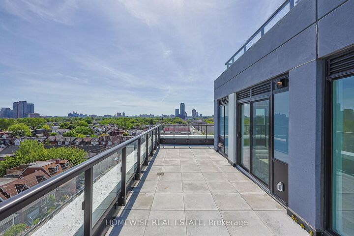 Property Photo: 858 Dupont Street Ph29 ON M6G 0C1