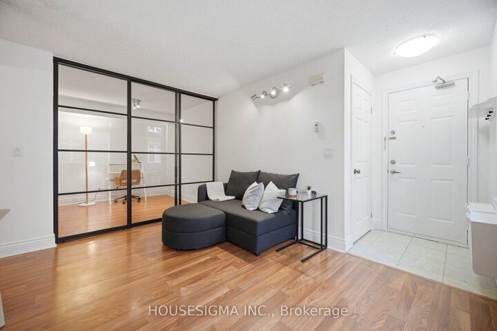 Property Photo: 83 Lillian Street 25 ON M4S 2H7