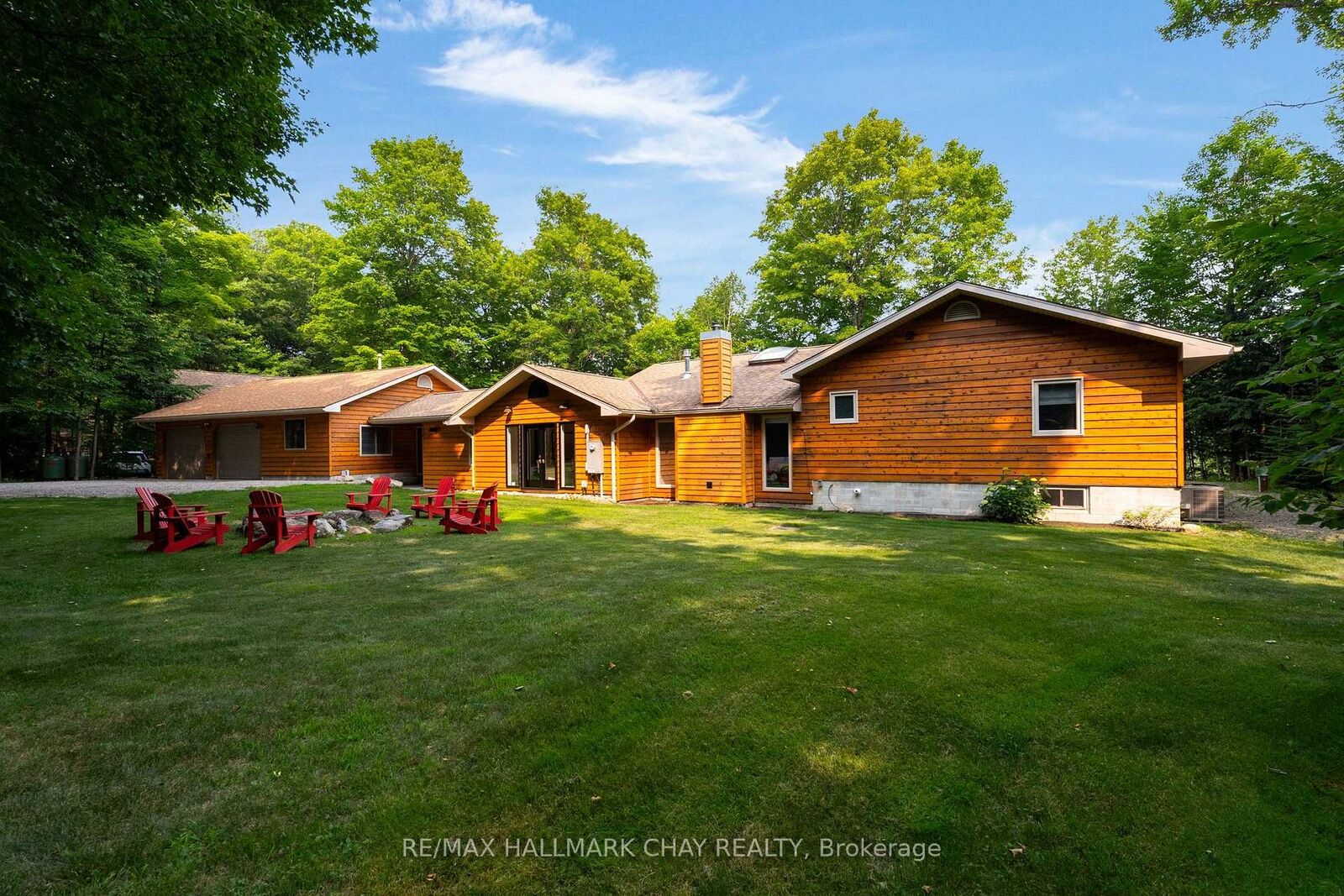 Property Photo: 1319 Wolf Circle ON P0A 1E0
