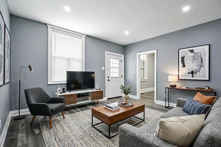 Property Photo: 44 Sanford Street ON L4N 3C4