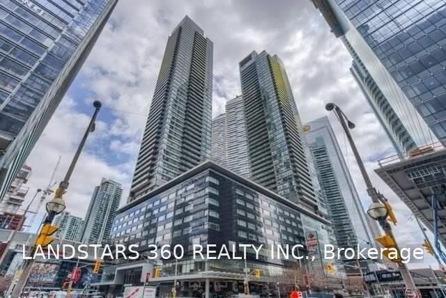 Property Photo:  65 Bremner Boulevard 3706  ON M5J 0A7 