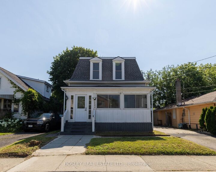 Property Photo: 4466 Fourth Avenue ON L2E 4N3