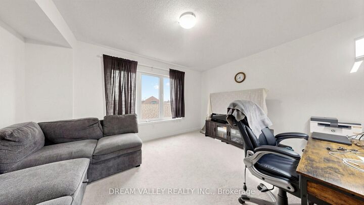 Property Photo: 138 Cleanside Road ON M1L 0C6