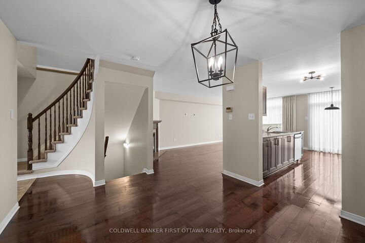 Property Photo:  416 Haresfield Court  ON K4M 0E2 