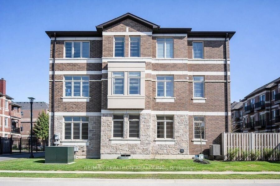 Photo de la propriété: 1 Sissons Way ON L6B 1R2