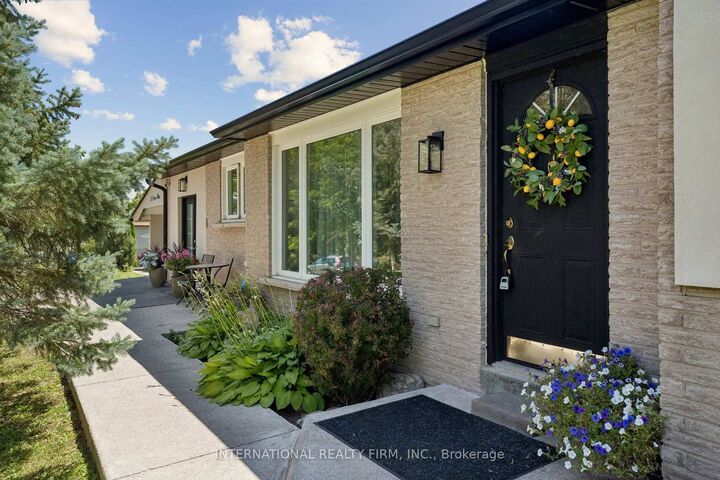 29 Jamieson Drive — photo 1