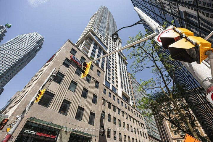 88 Scott Street 506 — photo 1