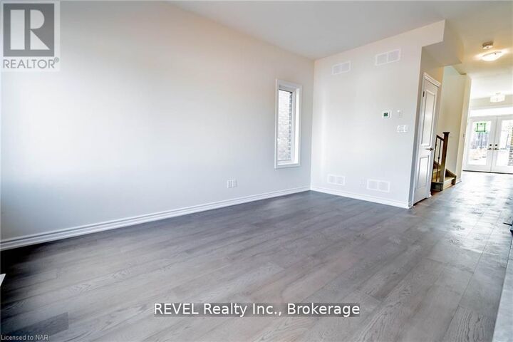Property Photo: 77 Renfrew Trail ON L3C 0K2
