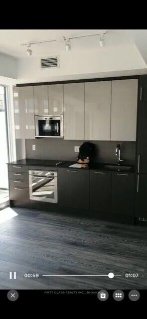 Property Photo: 403 Church Street 1109 ON M4Y 2C2