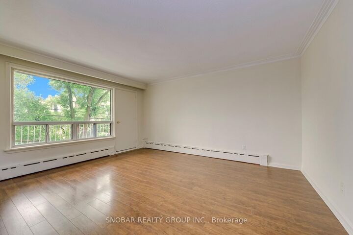 Property Photo: 150 Portland Street #3 ON M8Y 1B2