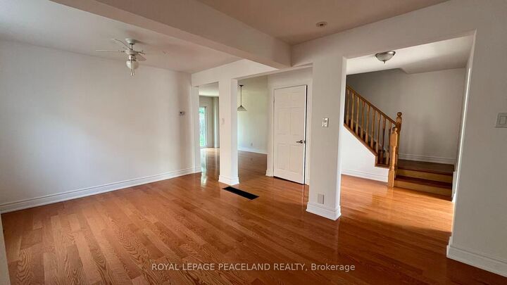 Property Photo: 711 Irwin Crescent ON L3Y 5A4