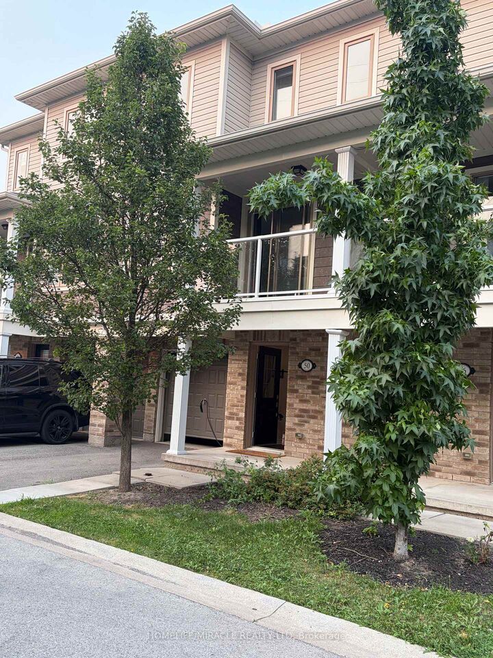Property Photo:  50 Scarlett Common 7  ON L2P 0C4 