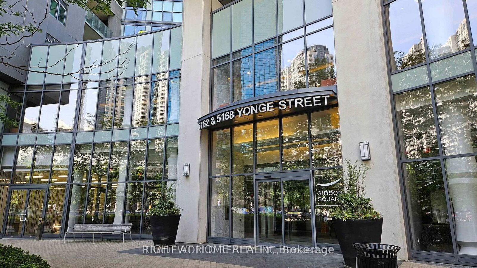 Property Photo:  5168 Yonge Street # 2207  ON M2N 0G1 