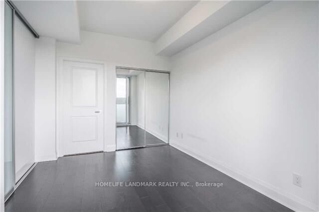 Property Photo: 65 St Mary Street 1207 ON M5S 0A6