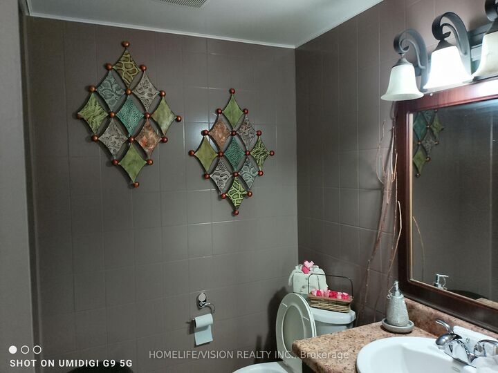 Property Photo: 6 Laurie Shepway N/A ON M2J 1X6