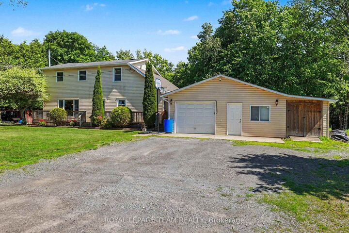 Property Photo: 177 Lake Park Road E ON K7C 0C4