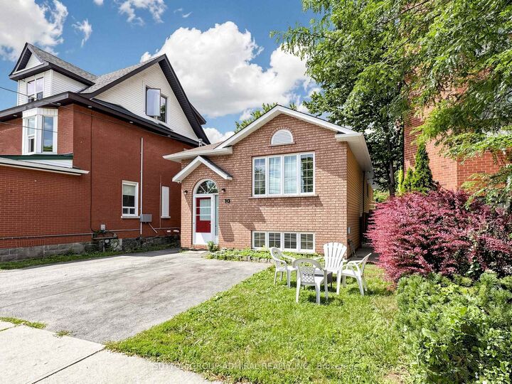 Property Photo: 150 Centre Street S ON L1H 4A4