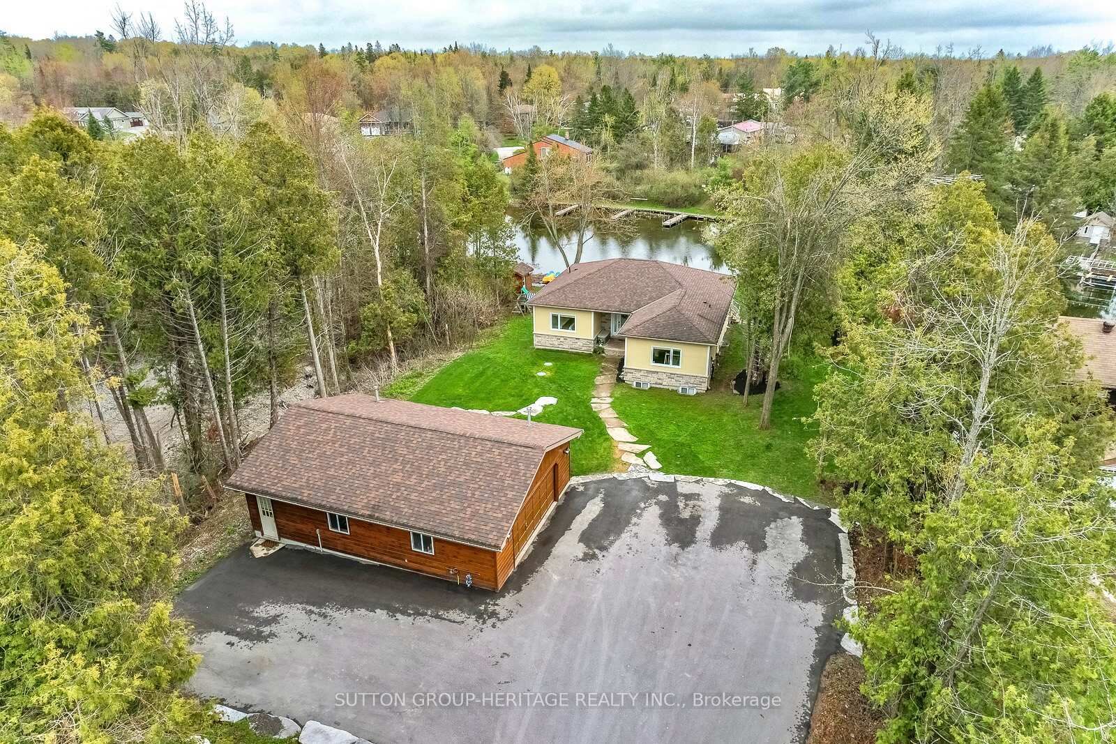 Property Photo: 191 Pirates Glen Drive E ON K0M 1A0