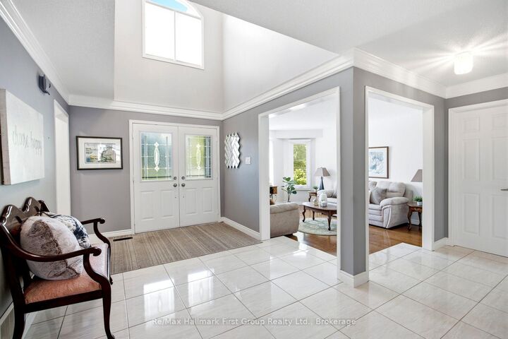 Property Photo: 1 Glencedar Crescent ON L1R 1X2