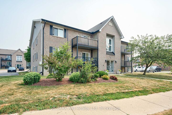 50 Campbell Court 106 — photo 1