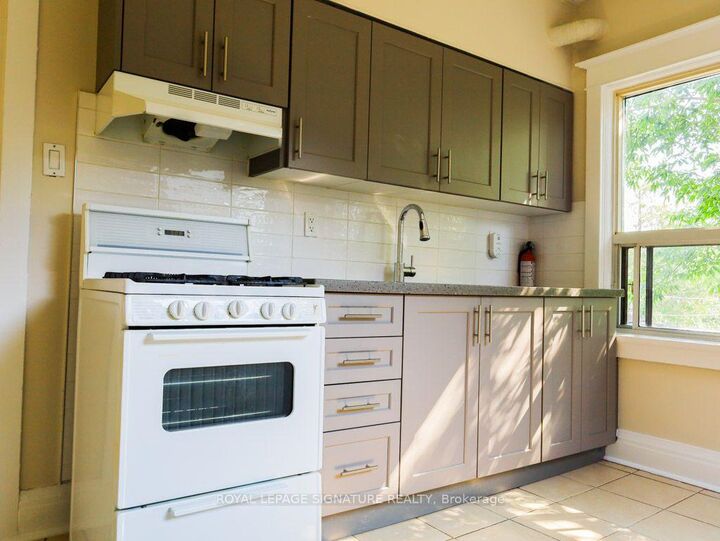 Property Photo: 111 Northcliffe Boulevard All Inclusive Upper ON M6E 3K5