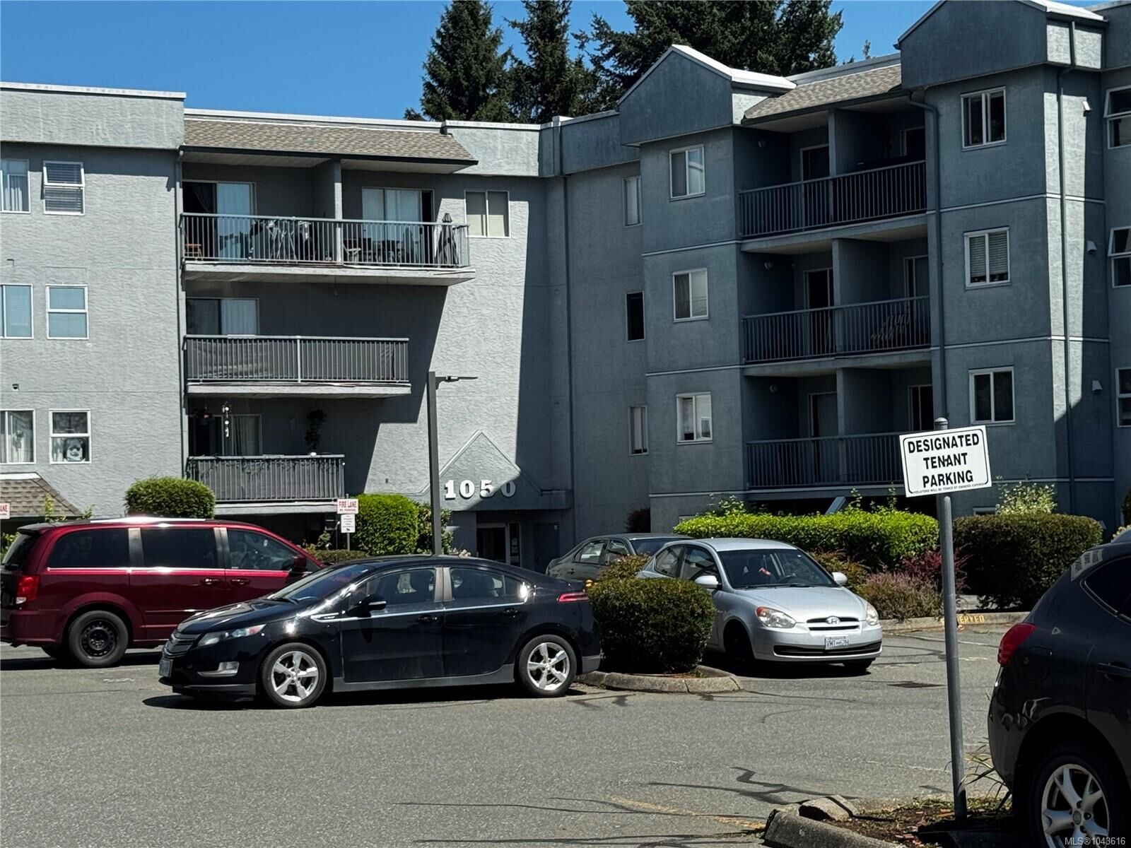 Property Photo: 1050 Braidwood Rd #412 BC V9N 3R9
