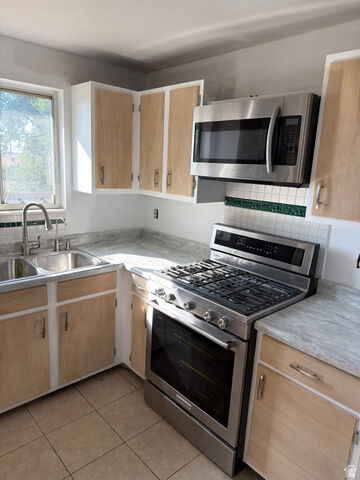 Property Photo:  9434 S S Turnpike Ln Ln S  UT 84070 