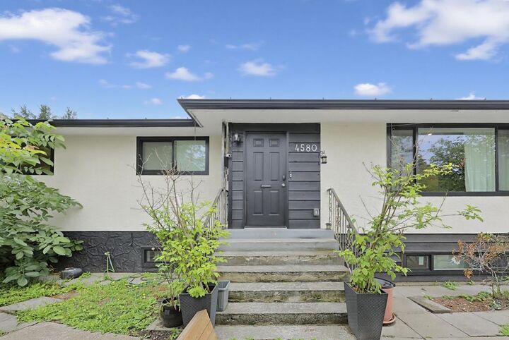 4580 Boundary Road — photo 1