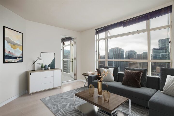 438 Seymour Street 2501 — photo 1