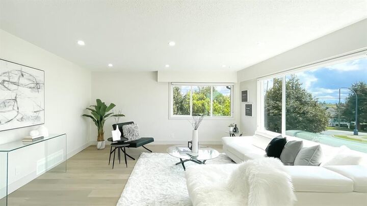 Property Photo: 15891 Pacific Avenue BC V4B 1S8