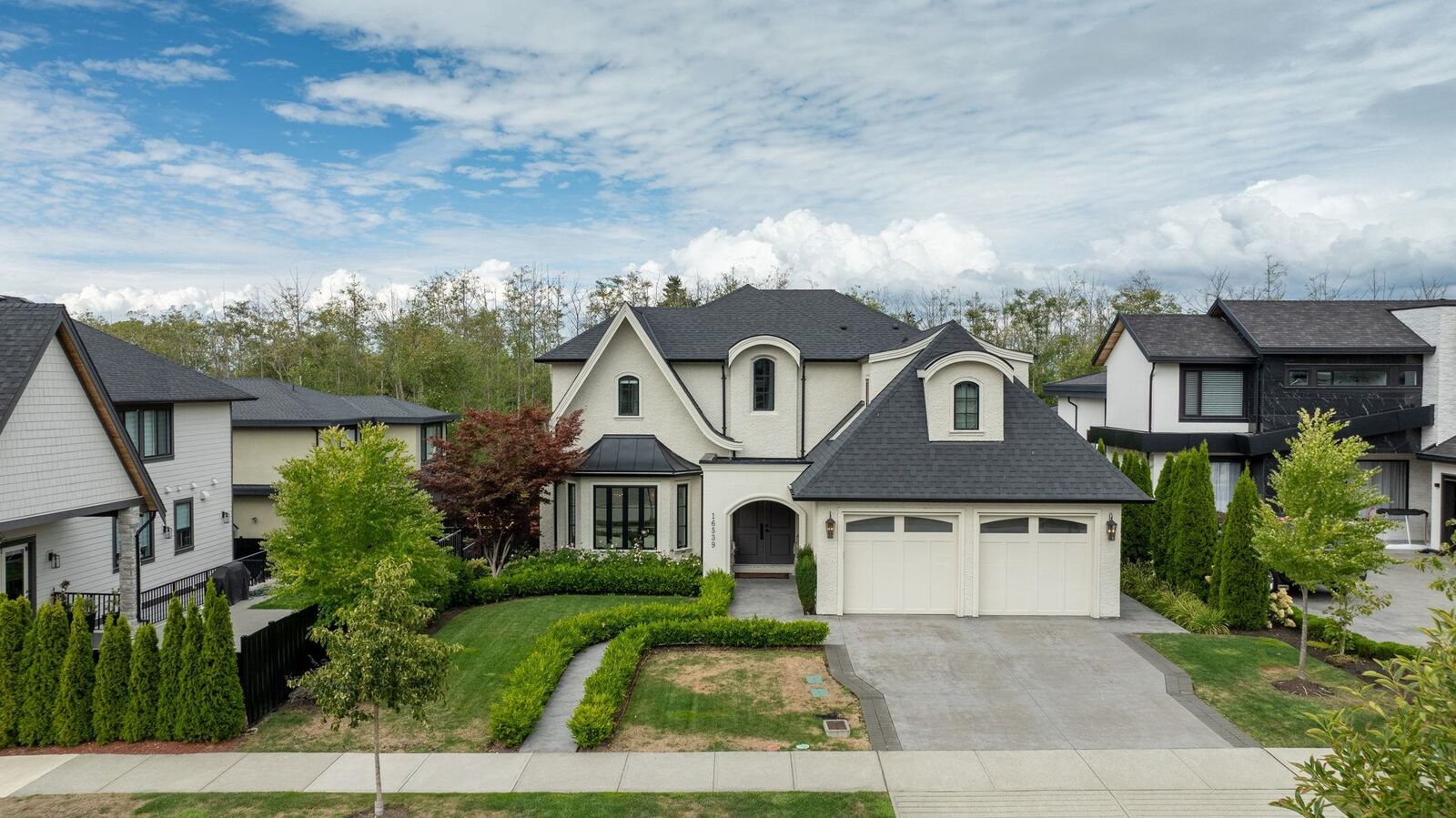 Property Photo: 16539 29A Avenue BC V3X 0X9