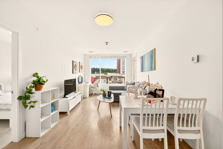 Property Photo: 3581 Ross Drive Ph7 BC V6S 0K5