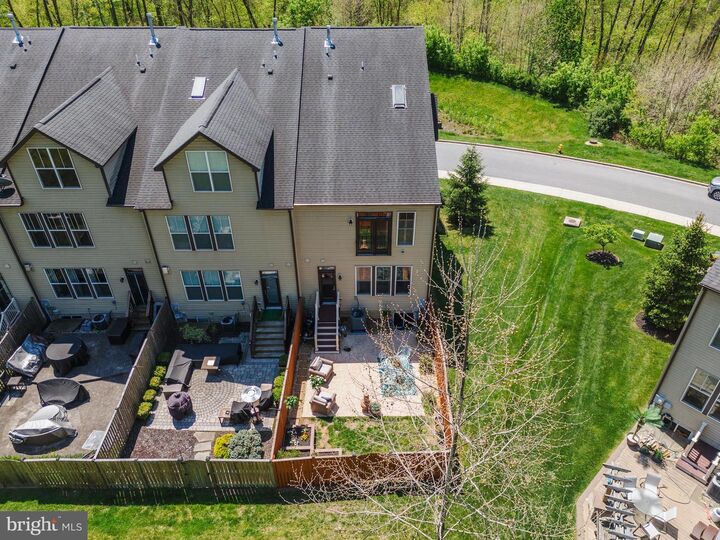 Property Photo: 6957 Country Club Terrace MD 21774