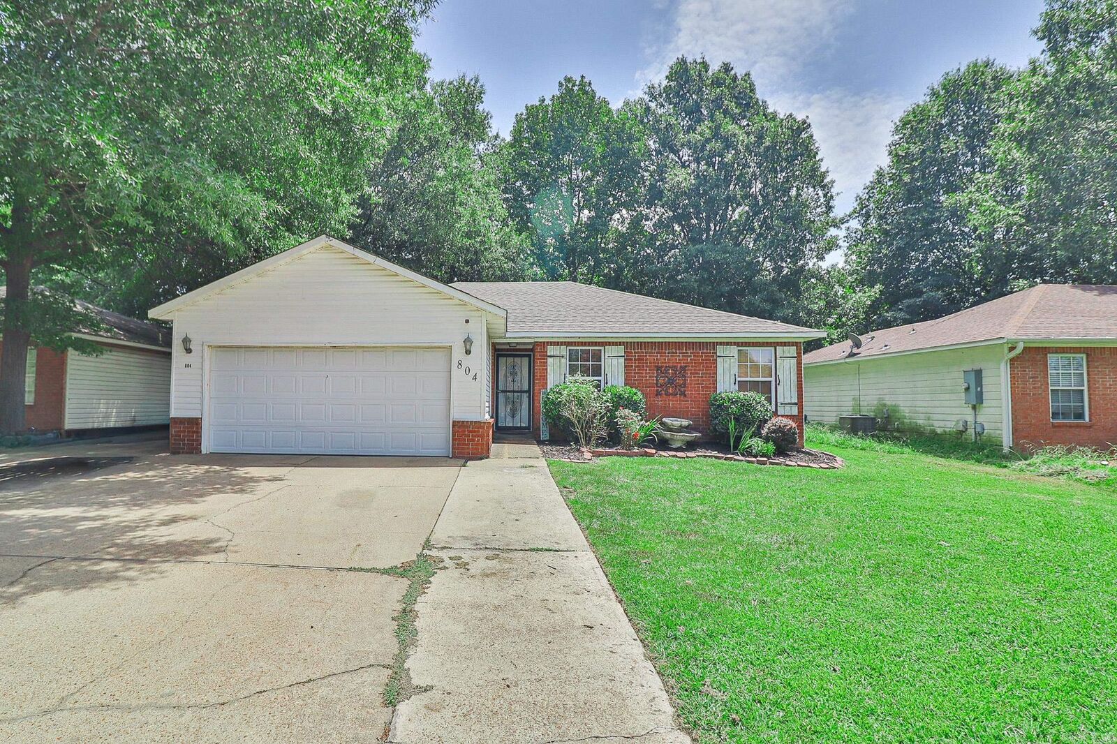 Property Photo: 804 Gwen Street AR 72401
