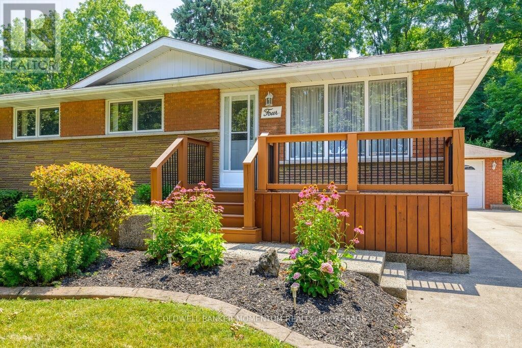 Property Photo:  4 Parkhill Road  ON L2T 1V6 