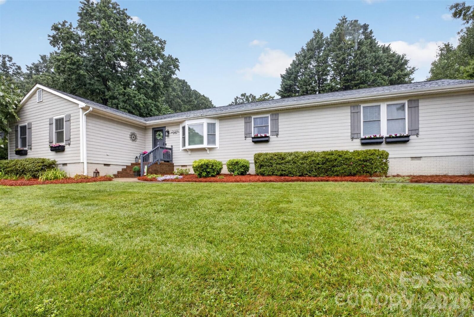 Property Photo:  21334 Sandy Cove Road  NC 28031 