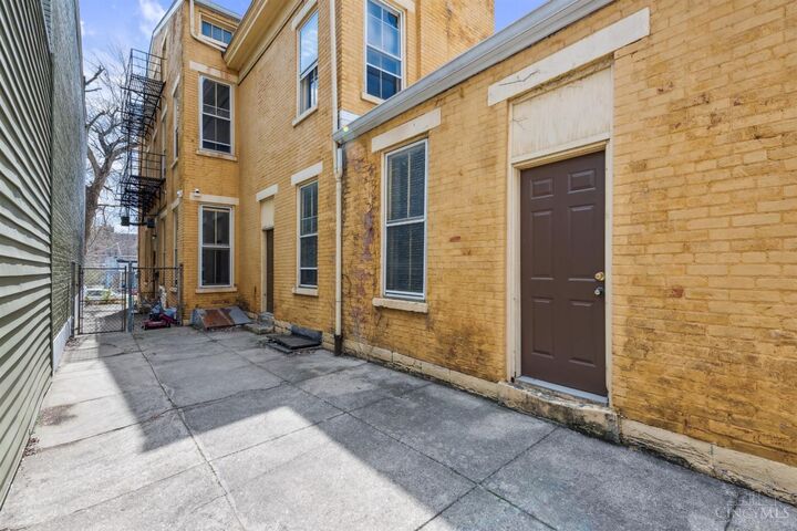 Property Photo:  830 York Street  OH 45214 