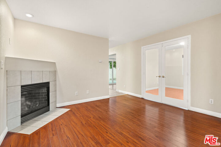 Property Photo: 9155 Cedros Ave, Unit 1 CA 91402
