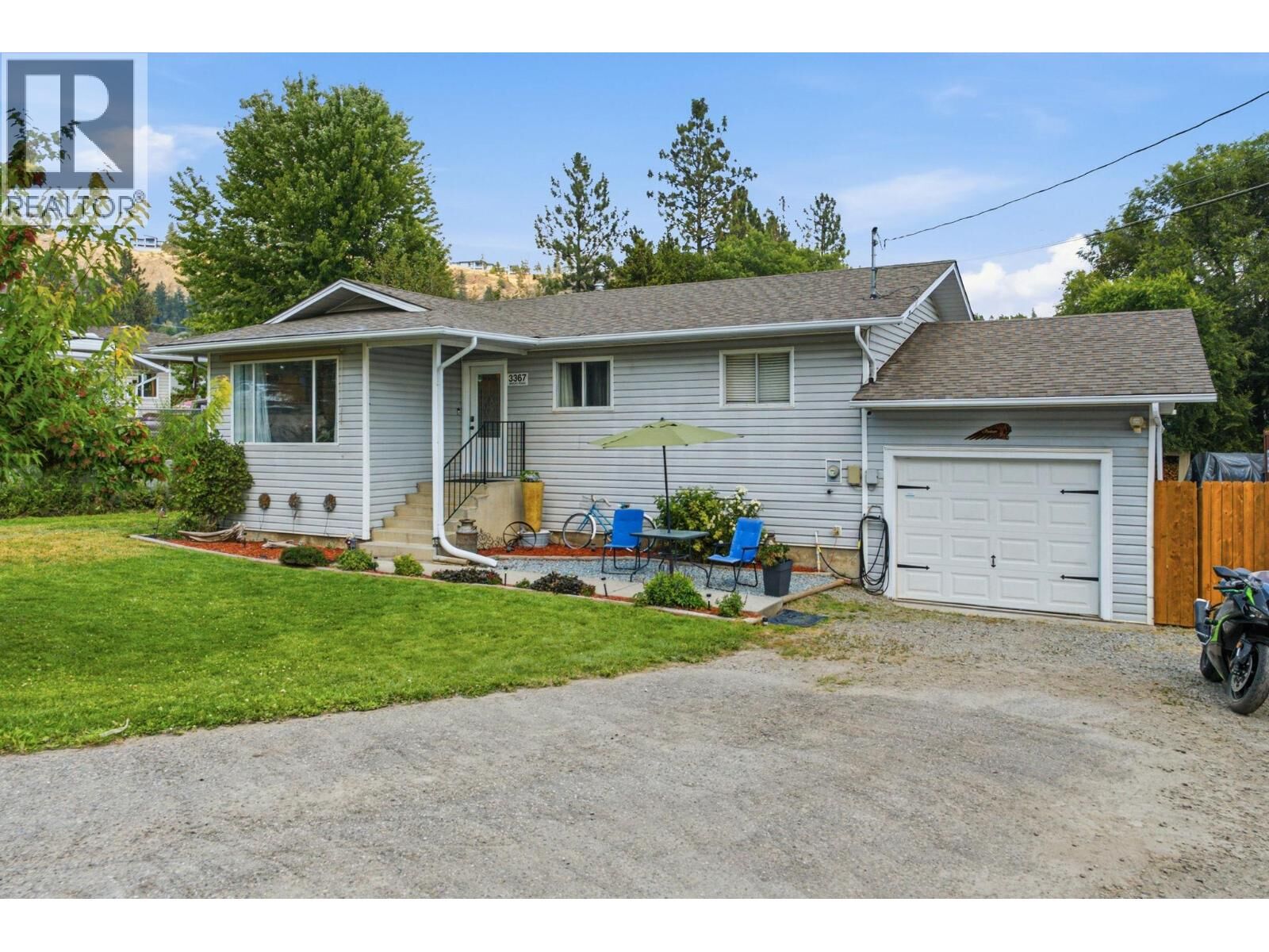Property Photo: 3367 Wolfe Road BC V4T 2H4
