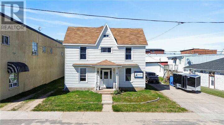 4 Eleanor Street — photo 1