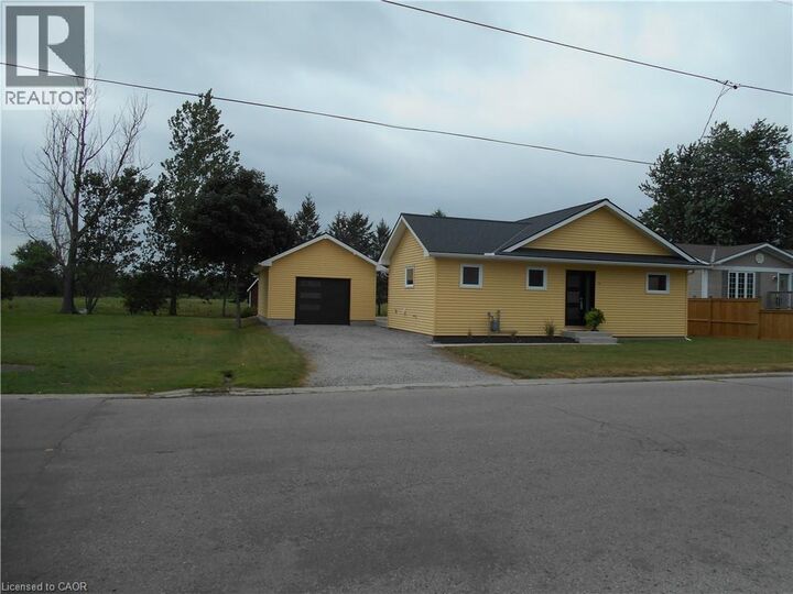 Property Photo:  31 College Avenue  ON N0E 1M0 