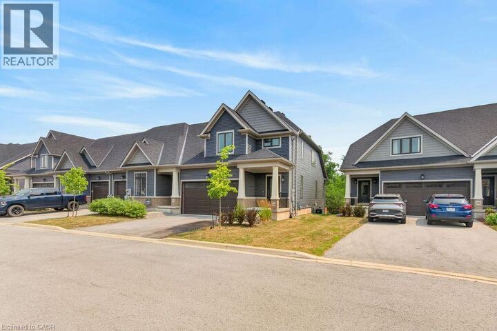 Property Photo: 4311 Mann Street 54 ON L2G 3K2