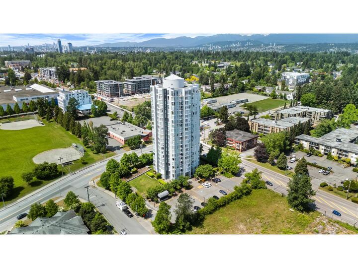 Property Photo: 14820 104 Avenue Ph4 BC V3R 0V9
