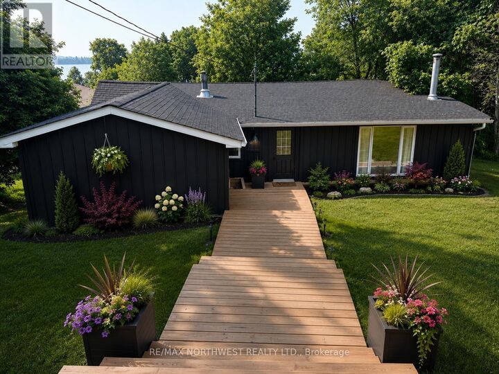 Property Photo: 715 St Clair ON P0X 1C0