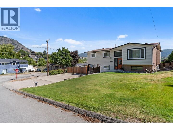 Property Photo: 1863 Cathy Avenue BC V1P 1L4
